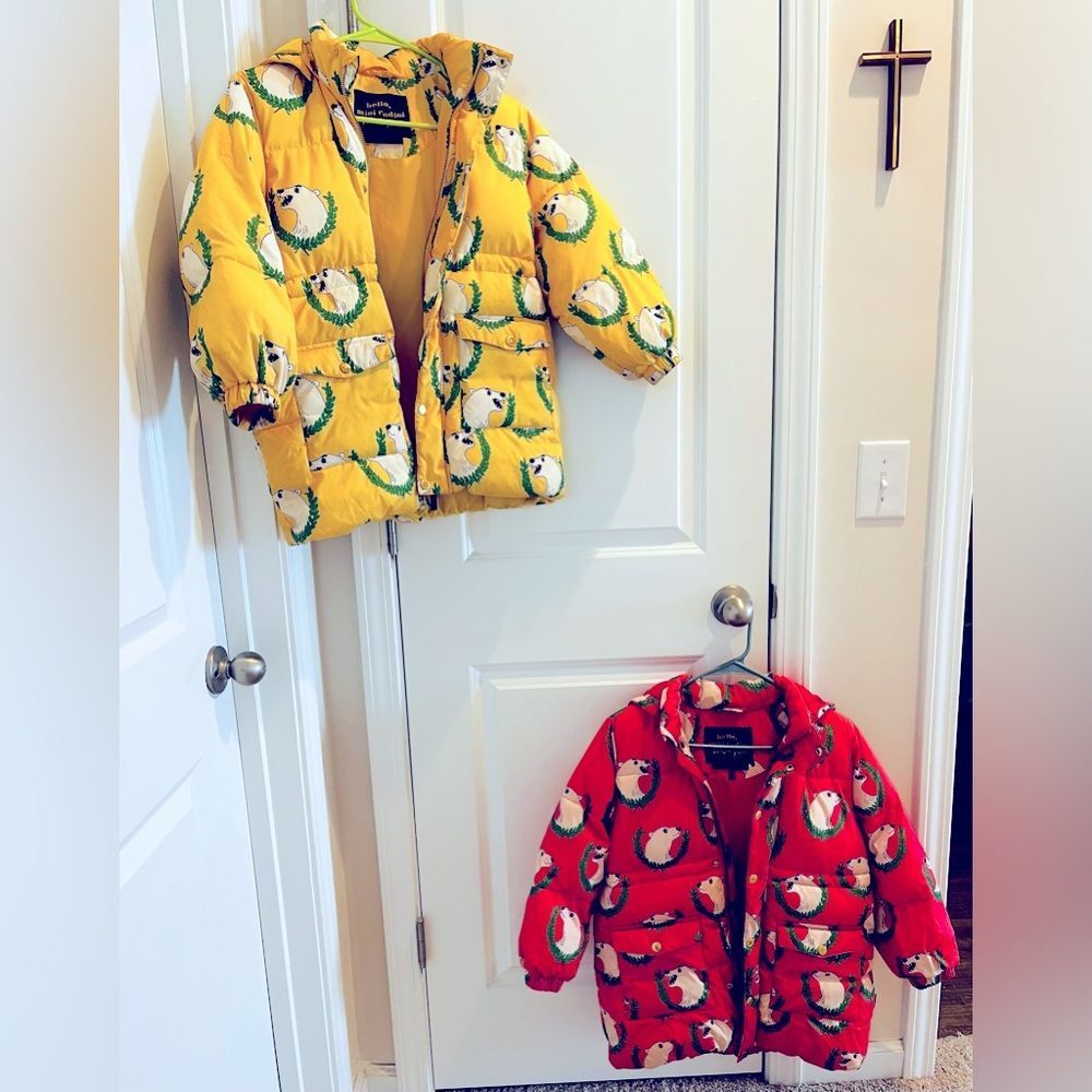 Mini Rodini Yellow and Red Penguin-Print Puffer Jackets